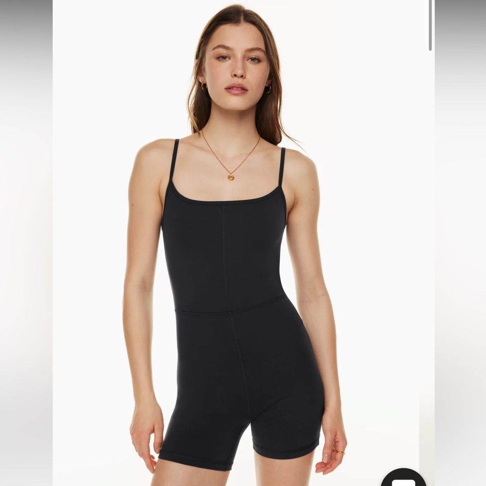 Aritzia divinity romper 7” size XXS - WORN ONCE!!!